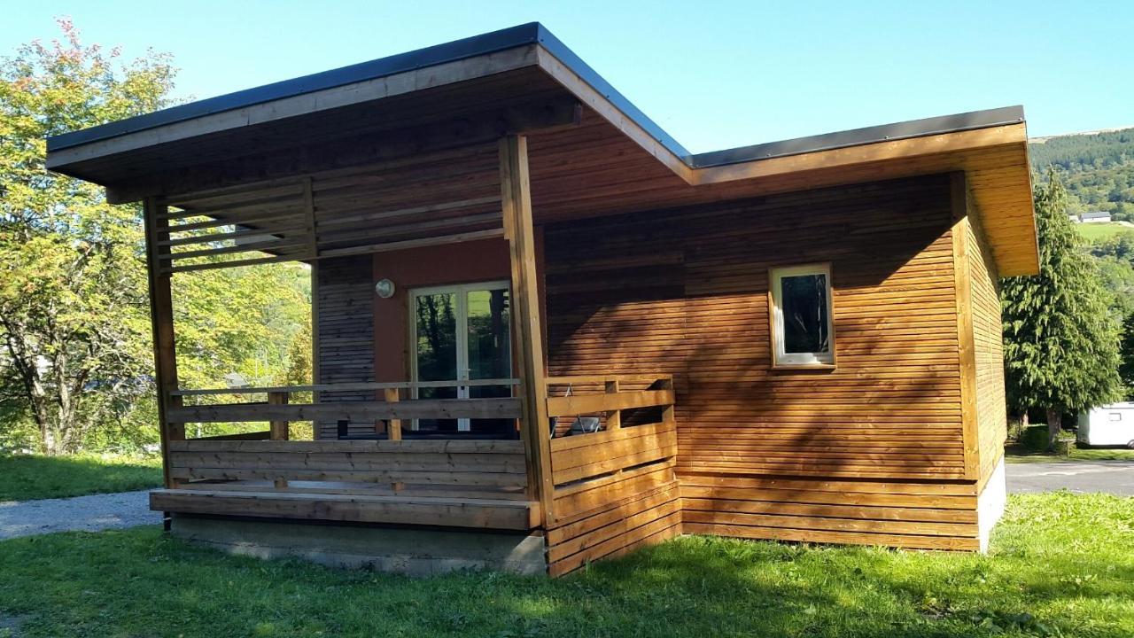 Camping Les Vernieres La Bourboule Sancy מראה חיצוני תמונה