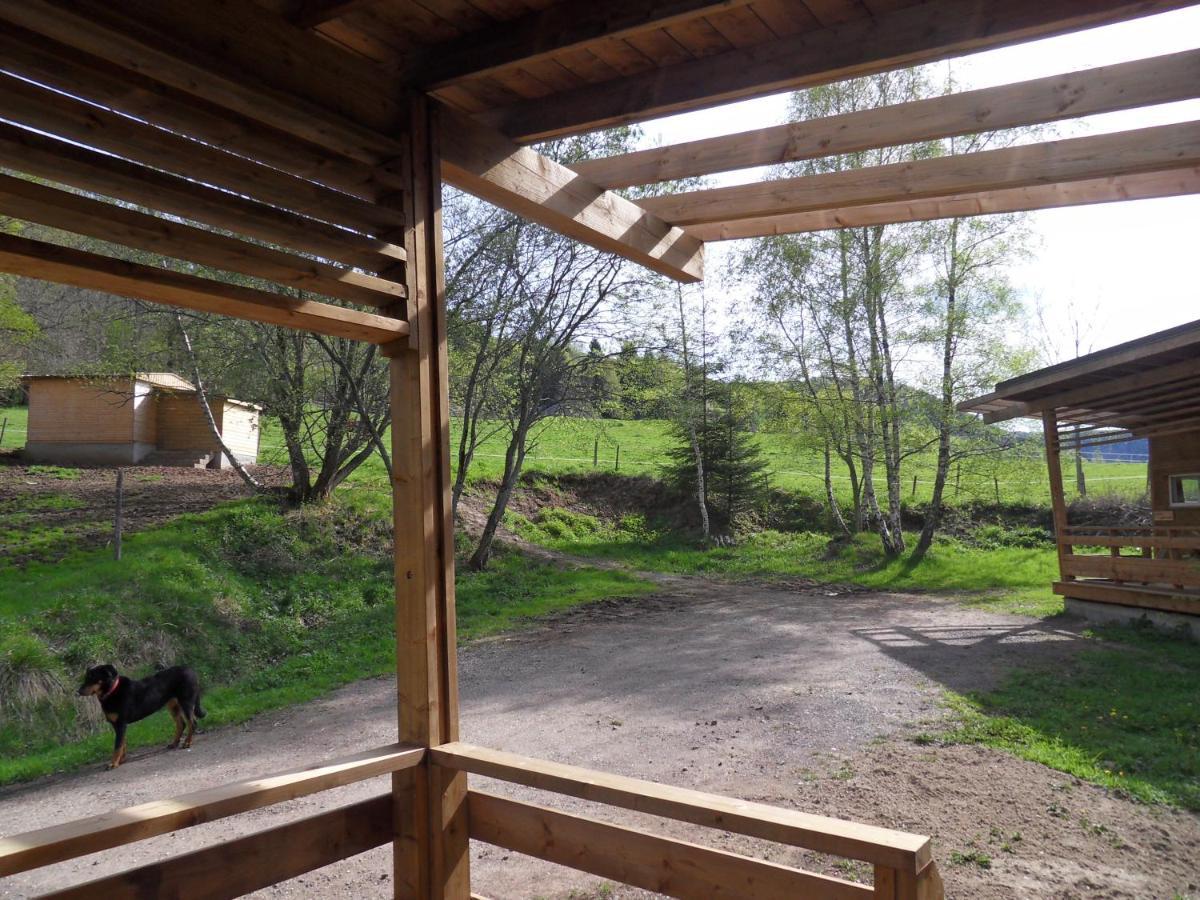 Camping Les Vernieres La Bourboule Sancy מראה חיצוני תמונה