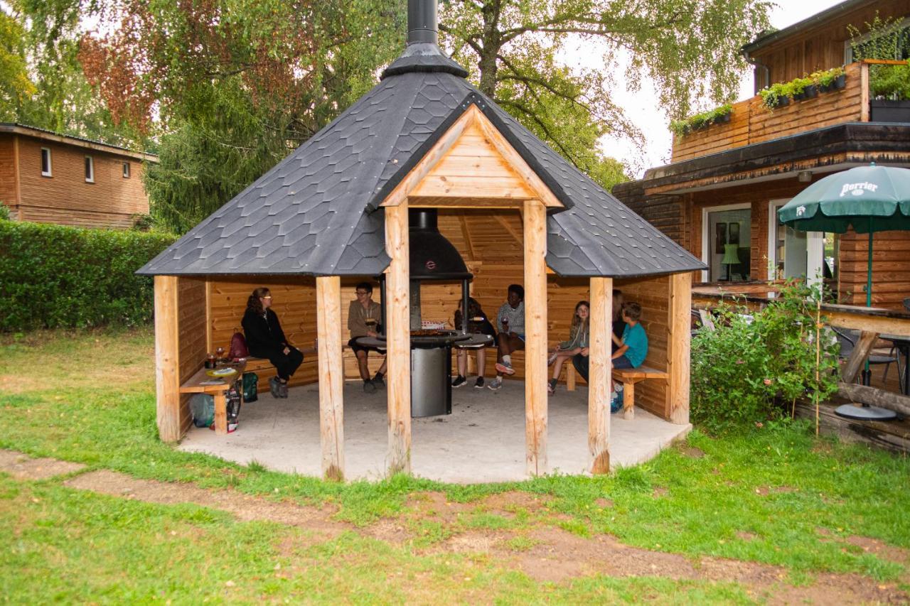 Camping Les Vernieres La Bourboule Sancy מראה חיצוני תמונה