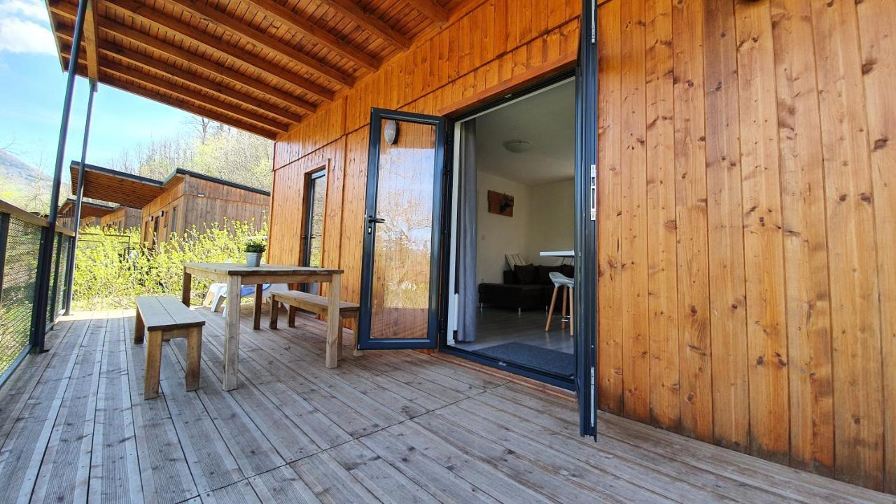 Camping Les Vernieres La Bourboule Sancy מראה חיצוני תמונה